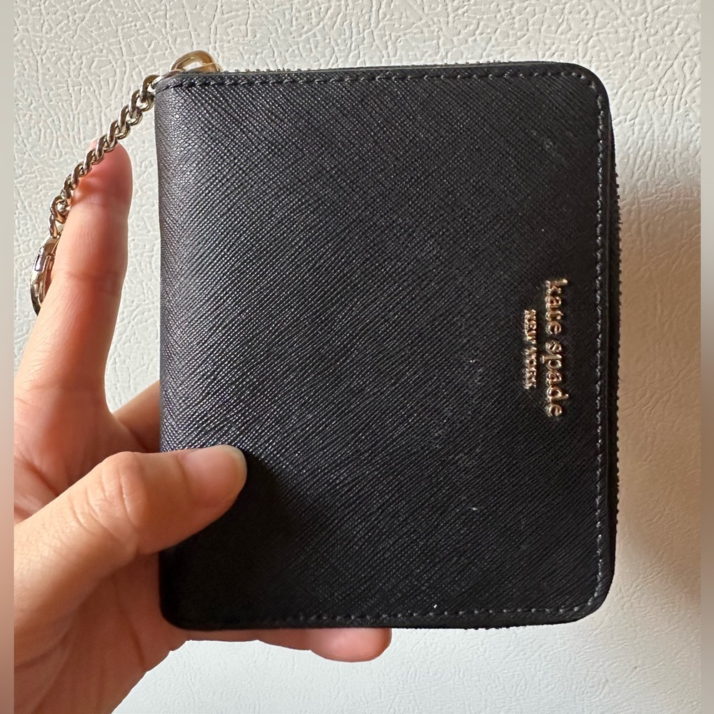 Kate Spade New York Bifold Zipper Wallet